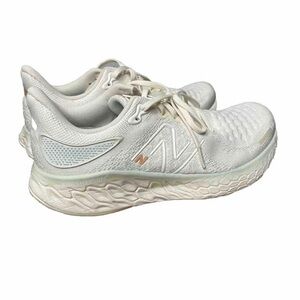 New Balance Women's Fresh Foam Running Shoes Sz 9.5 Cream